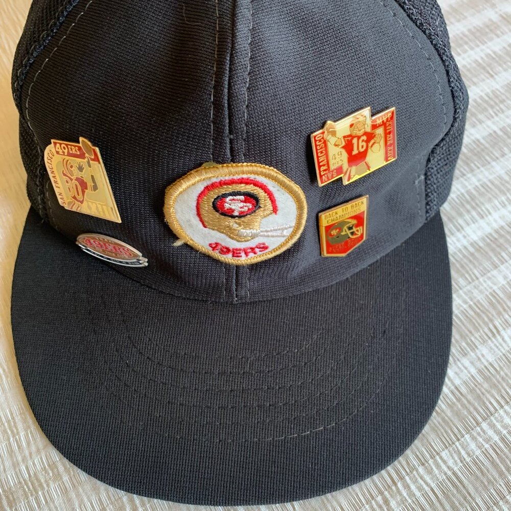 VTG SF 49ERS Snapback Cap M/L Embroidered Gold Helmet Patch & 4 Collectable Pins